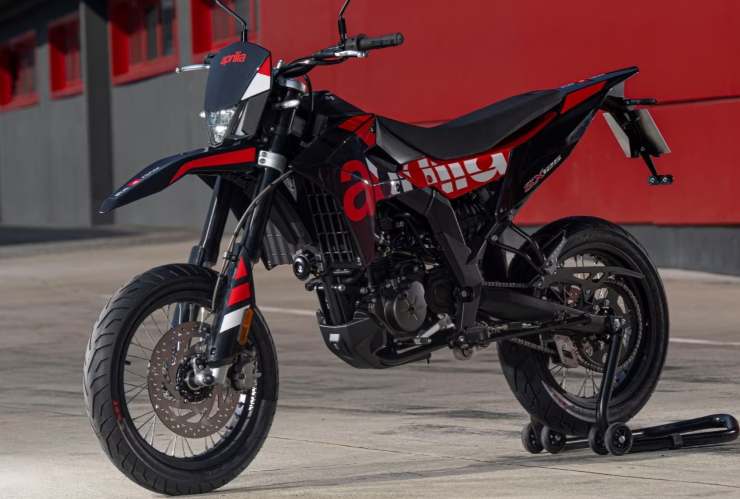 Aprilia SX 125 moto Motard 125