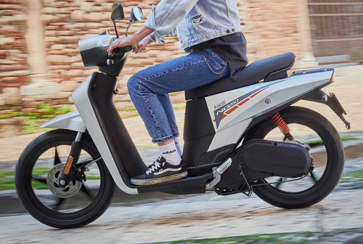 Askoll NGS2 scooter elettrico Honda SH