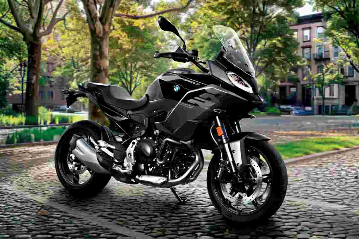 bmw f 900 xr