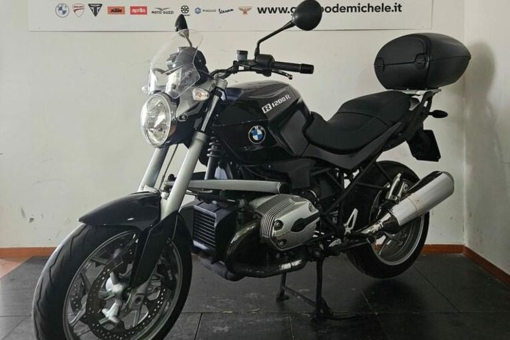 BMW R 1200 R iconica moto usata