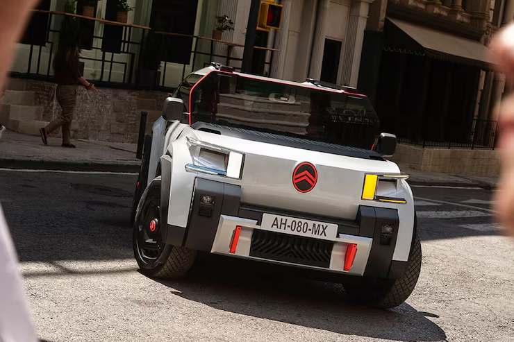 Dacia Stellantis novità auto Citroen Oli