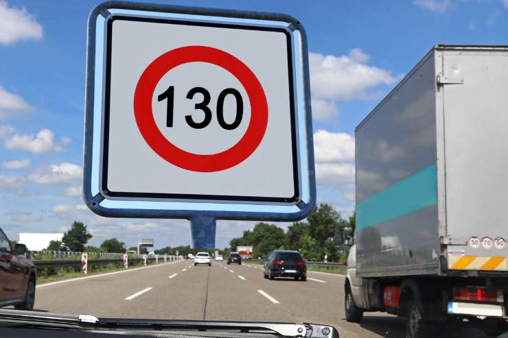 Limite velocità rivoluzione cambiamento velocità