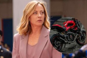Moto Meloni Giorgia novità Stato Governo assicurazione