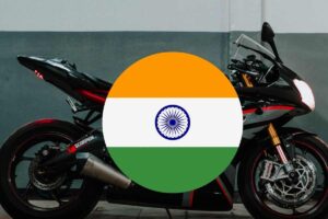 Royal Enfield Guerrilla 450 novità moto