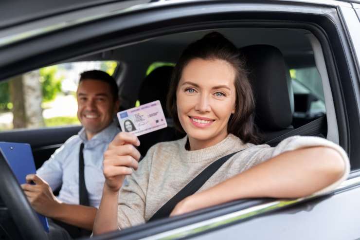 Patente auto novità incredibile sigla