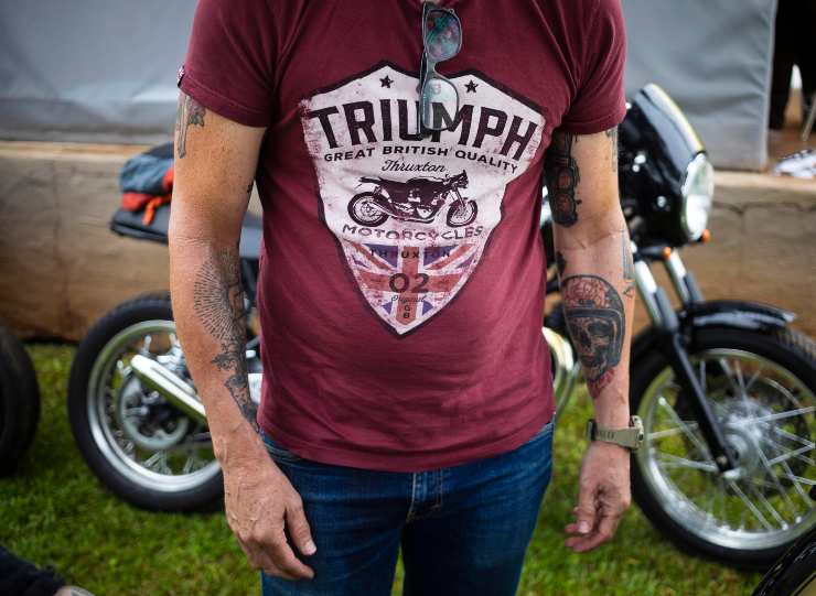 Triumph novità motore produzione luogo segreto