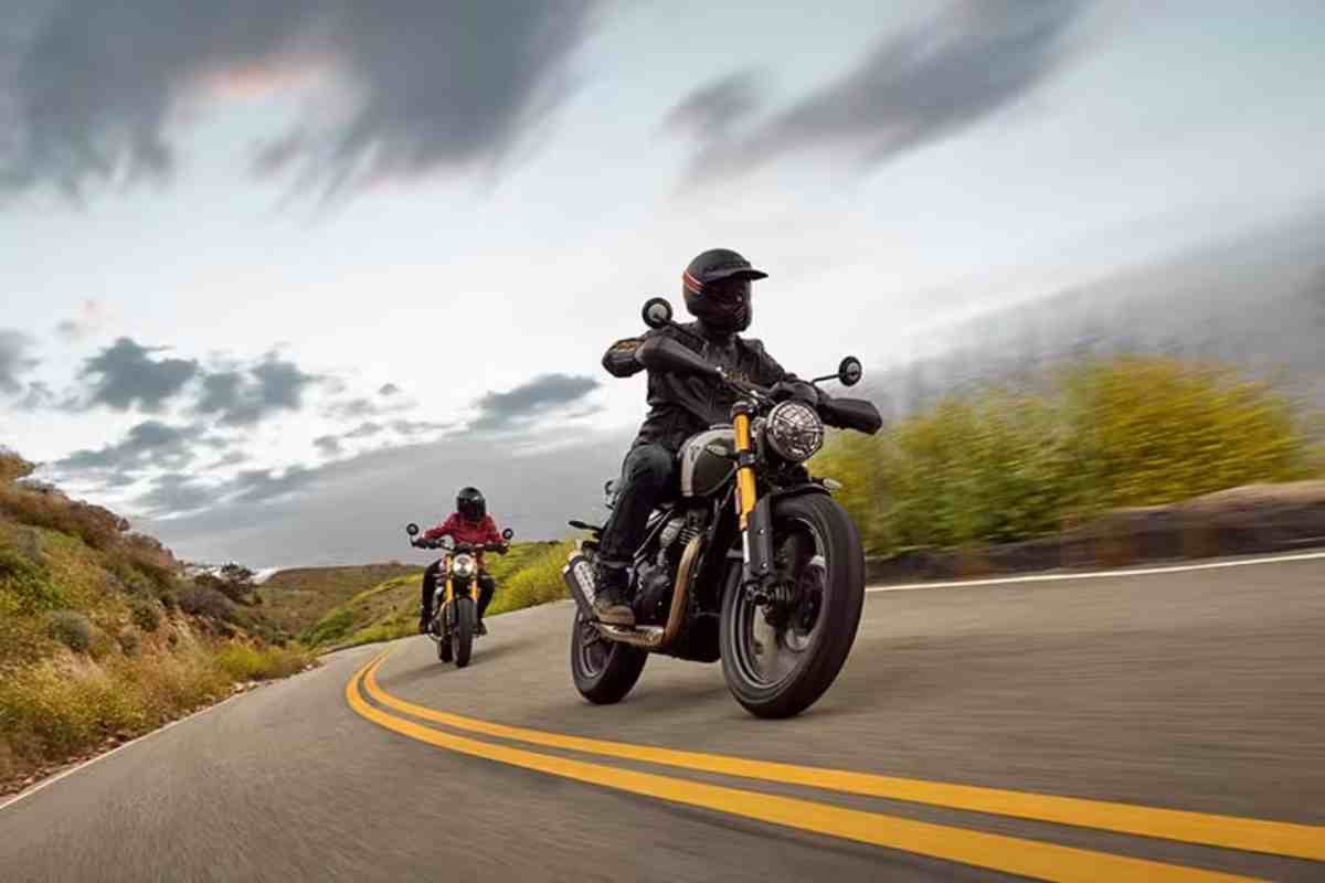 Triumph Scrambler 400 X