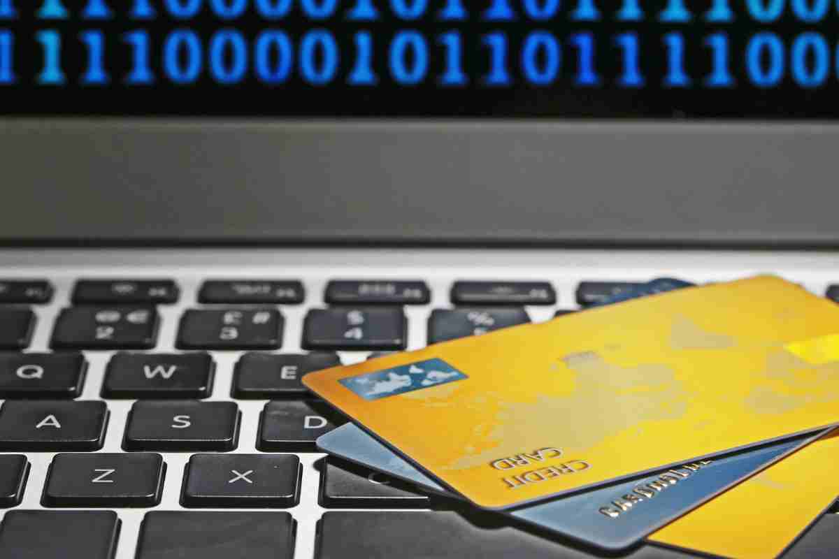computer tastiera carte credito