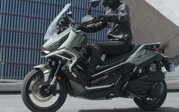 Zontes 368G novità moto scooter Cina occasione