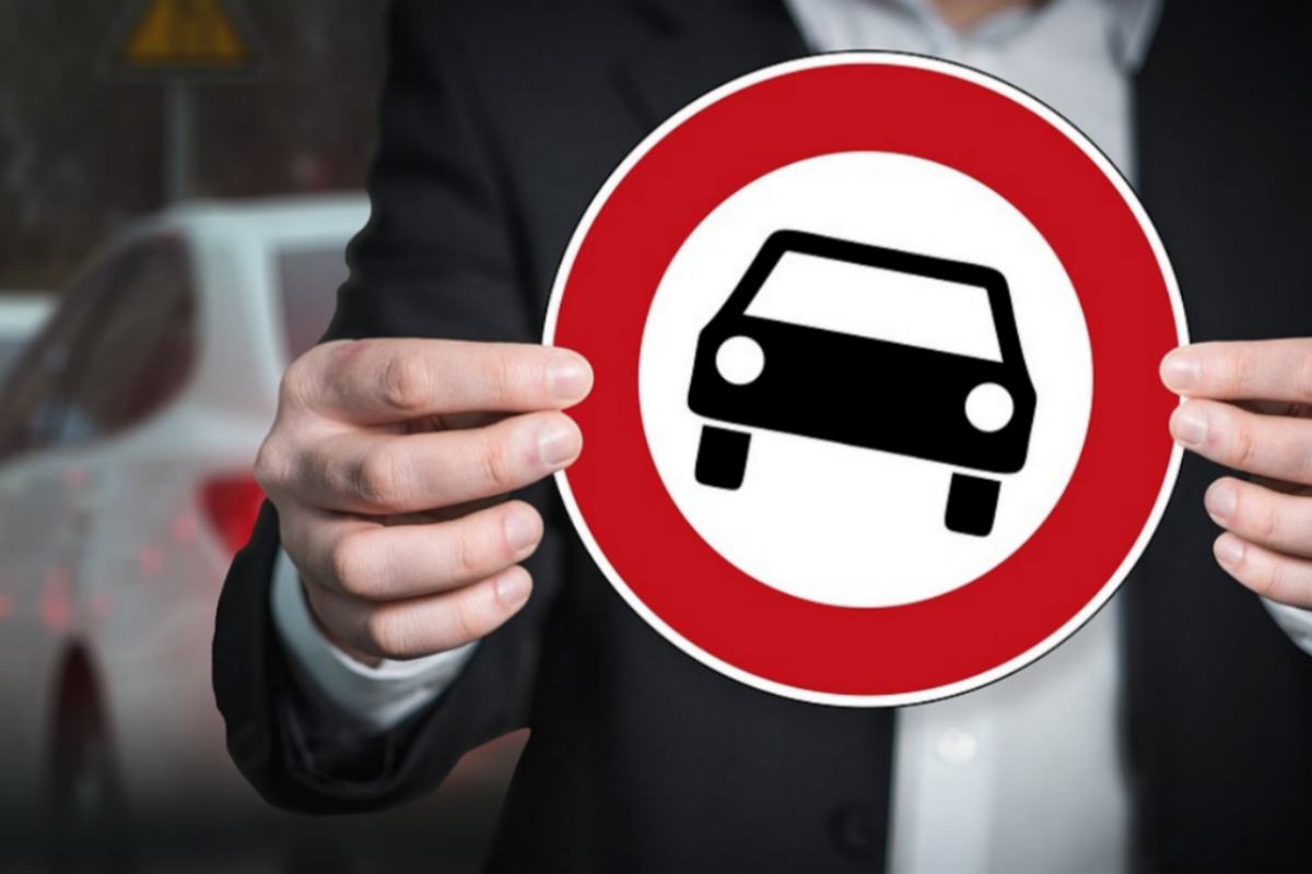 Divieto di circolazione per l'auto