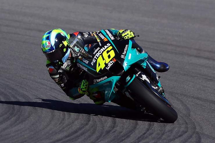 Valentino Rossi a bordo della Yamaha