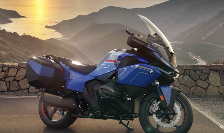 BMW R 1300 RT novità Fiat Panda
