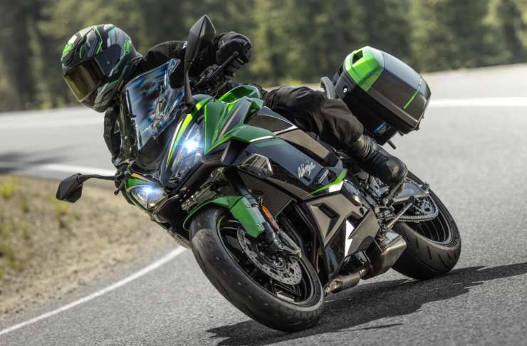 Kawasaki Ninja 1100 SX moto