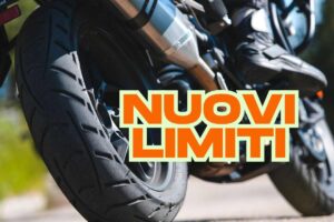 Moto limiti Grecia alcol