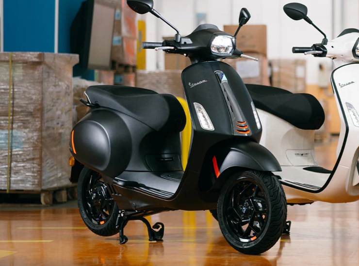 Vespa Sprint scooter promozione sconti