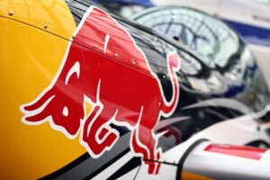 Il logo del marchio Red Bull
