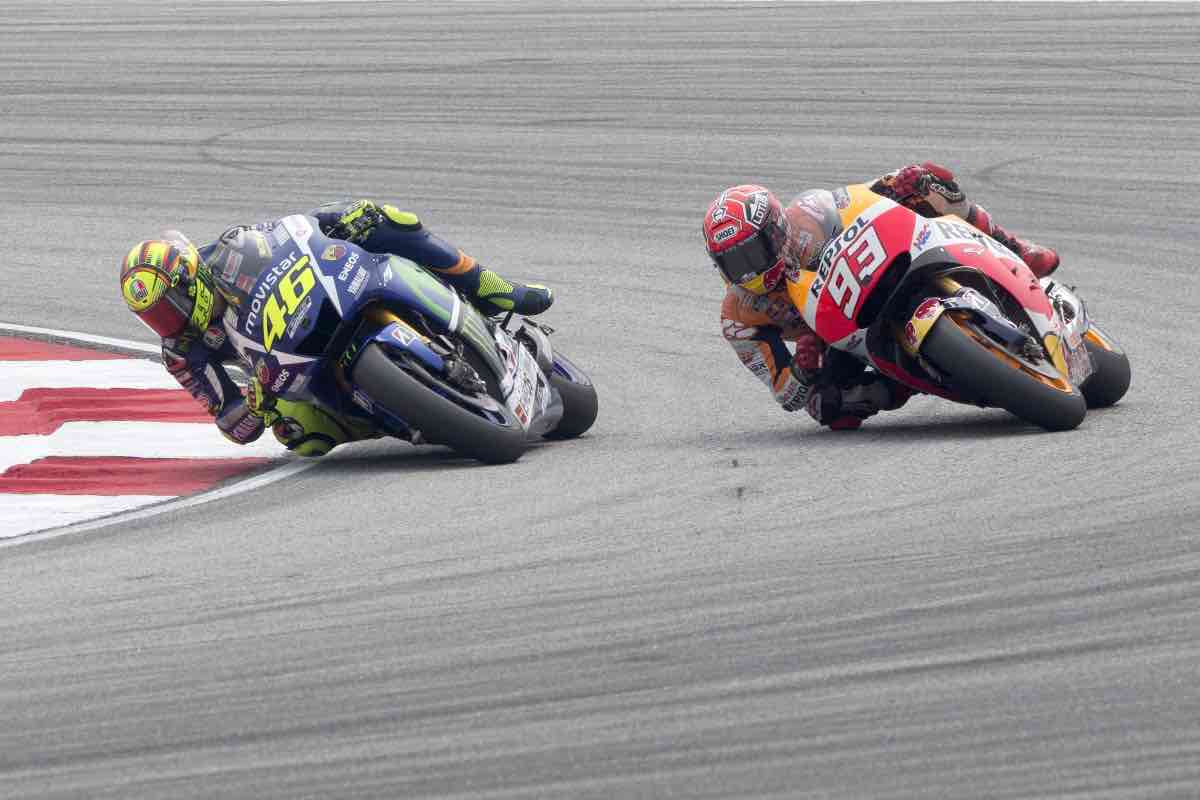 Valentino Rossi e Marc Marquez benzina sul fuoco