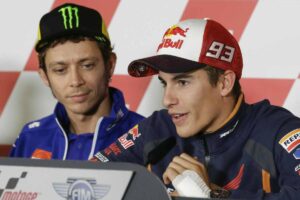 Valentino Rossi e Marc Marquez lo spagnolo ammette una cosa sorprendente