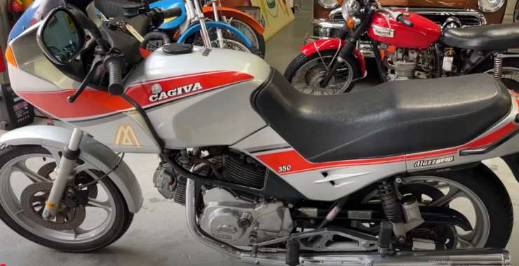 Cagiva Alazzurra moto Ducati