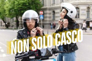 Moto casco multa infradito