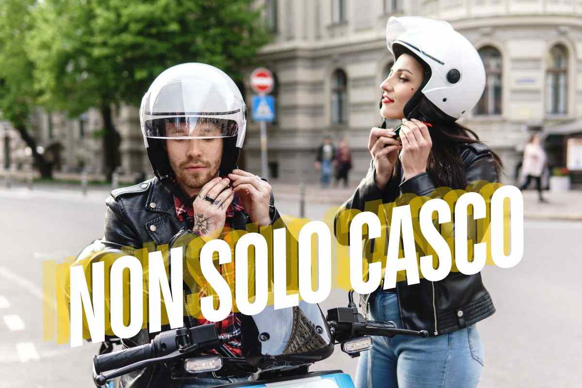 Moto casco multa infradito
