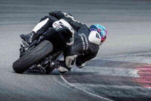 CFMoto 675SR-R