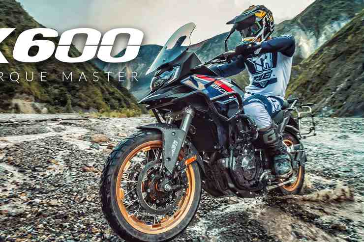 Cyclone RX600 crossover moto