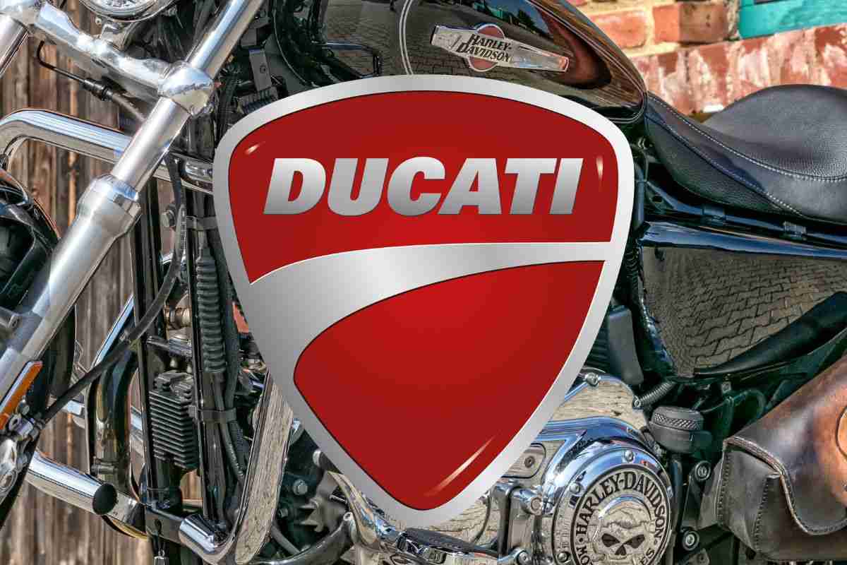 Ducati Scramble 800 Icon Dark Harley Davidson