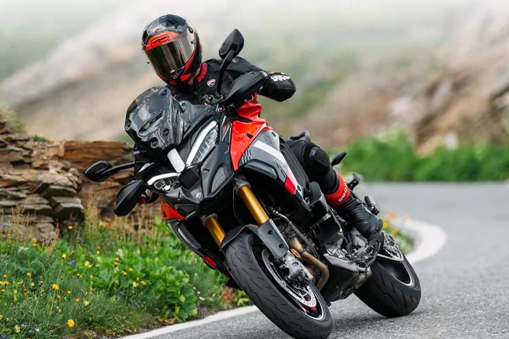 Ducati BMW R 1300 GS Multistrada V4 Peak Pikes