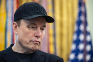 Tesla Robotaxi novità Elon Musk