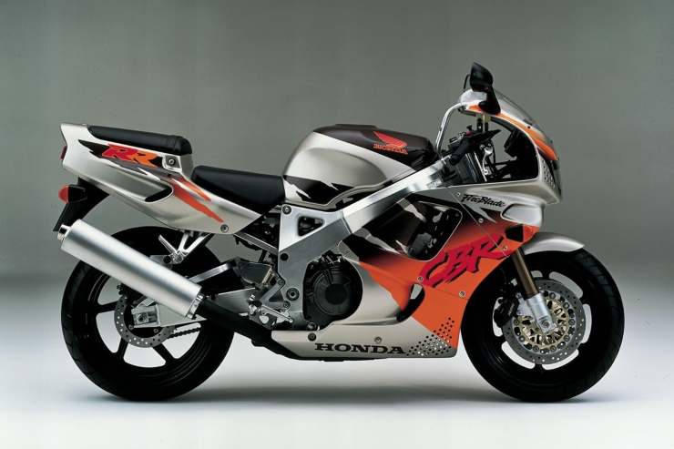 Honda CBR900RR Fireblade moto