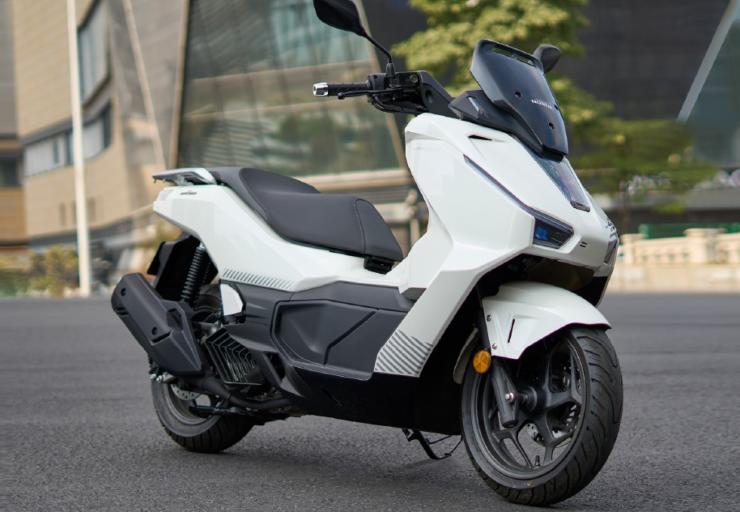 Honda Wuyang NGW150 Cina