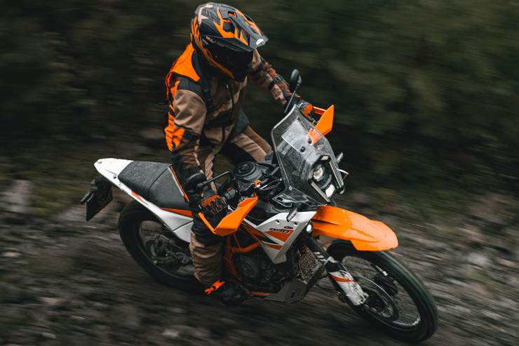 KTM 390 Adventure moto