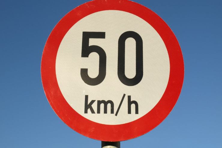 Limite velocità moto novità