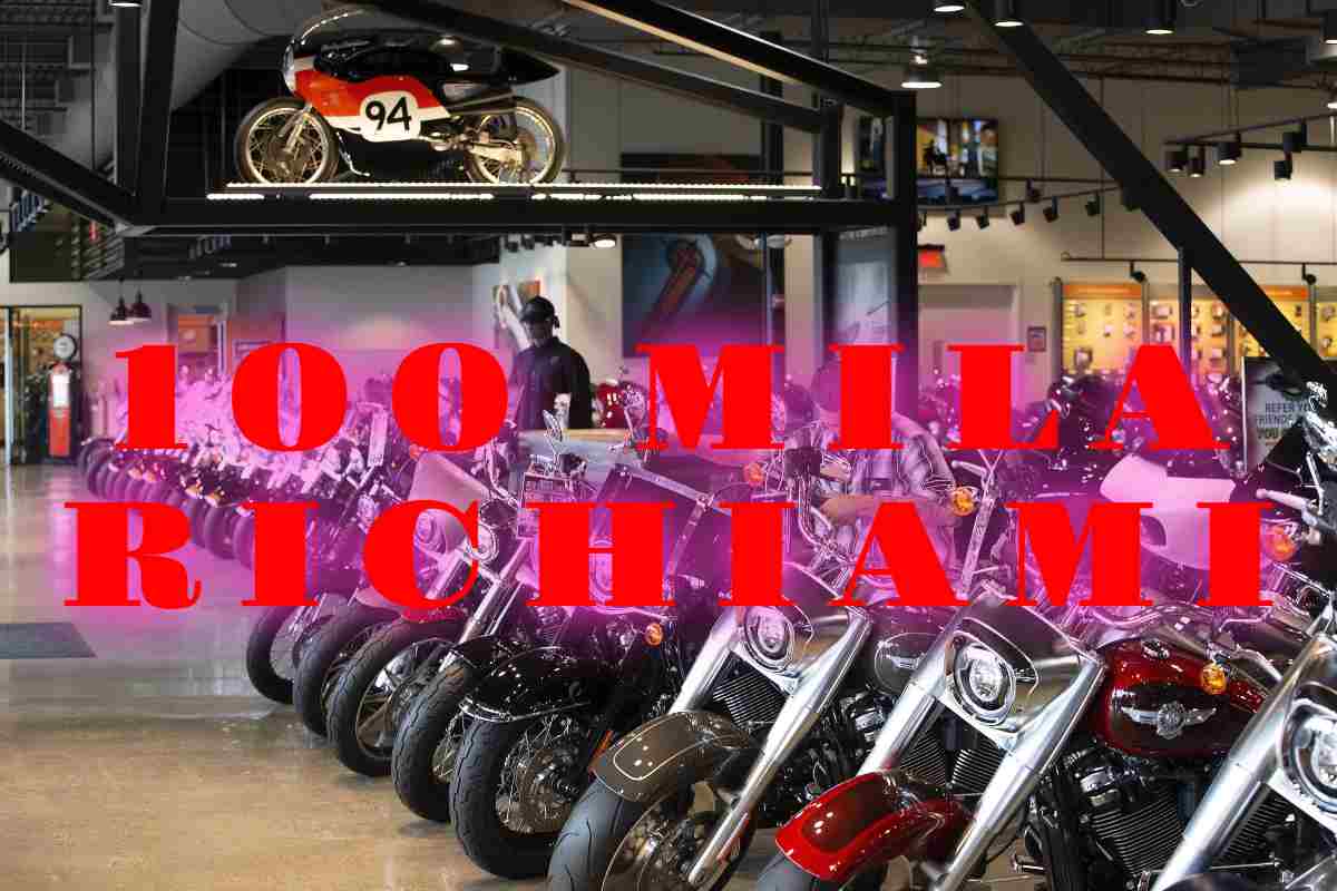 Harley Davidson Softail moto richiamo