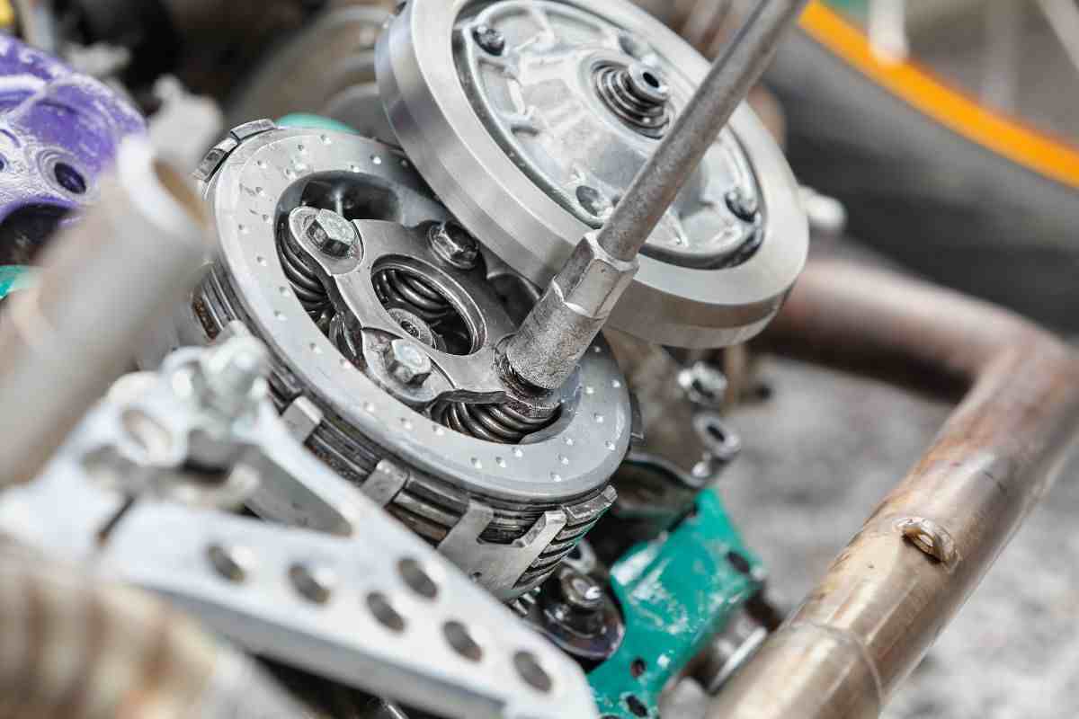 Motori SYM, ecco chi li produce davvero