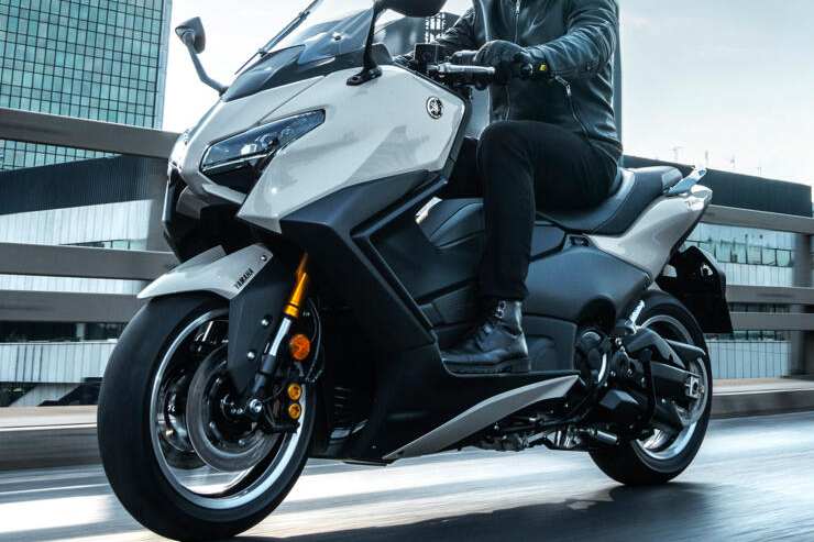 Yamaha Tech Max scooter maxi