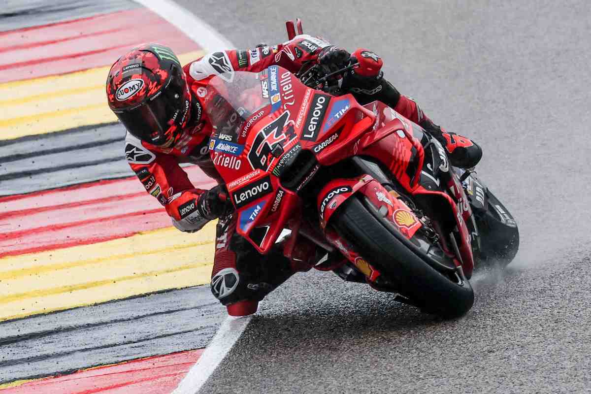 Bagnaia in pista con la Ducati