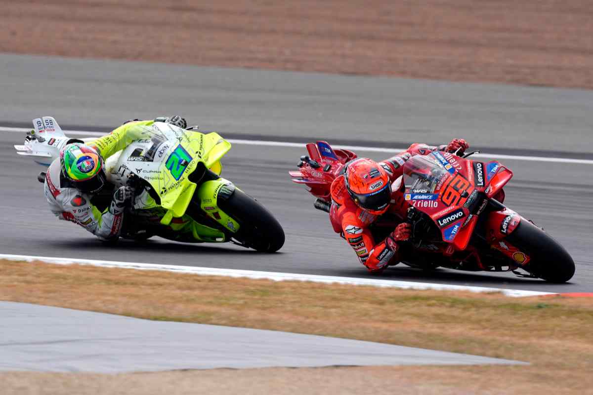Due Ducati in pista
