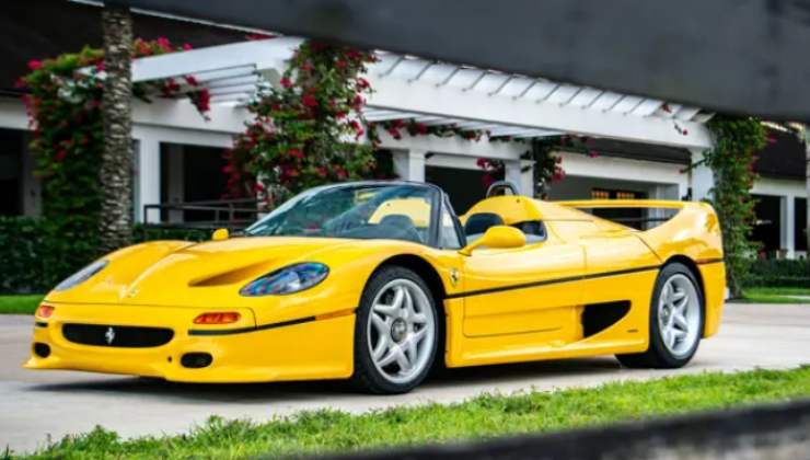 La Ferrari F50 all'asta