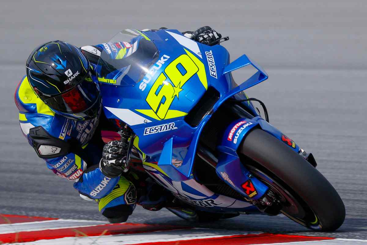 Guintoli in sella alla Suzuki