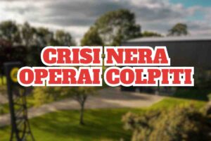 il colosso è nei guai: