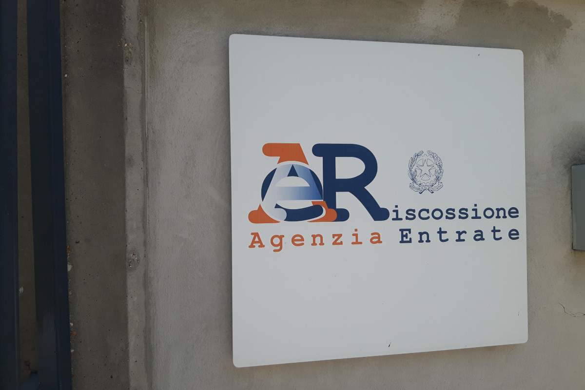 Agenzia entrate riscossione tregua agosto
