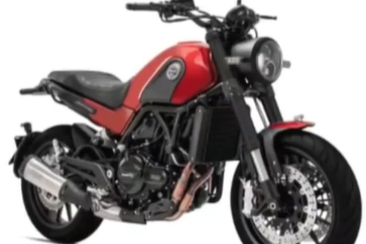 Benelli Leoncino 500 naked novità