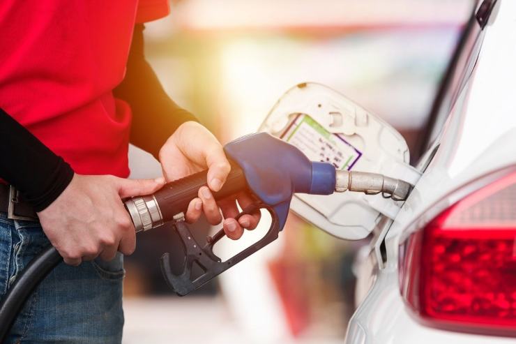 Benzina pieno quando vuoto