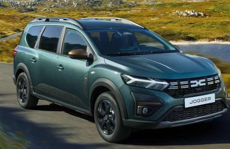 Dacia Jogger novità SUV
