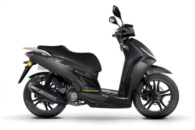 Lem Motor Coral 125 Honda SH