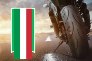 Aprilia Tuono 660 Factory moto