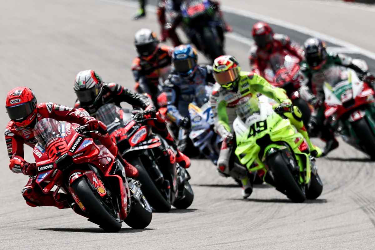 Toprak Razgatlioglu Yamaha test MotoGP