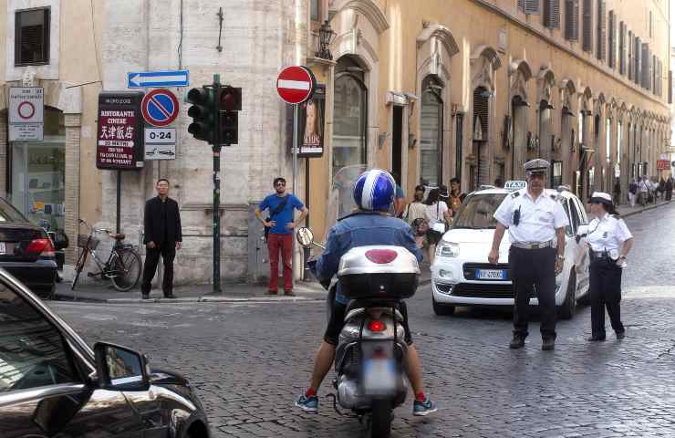 ZTL moto critica Lombardia